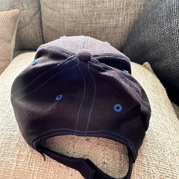 Rare Toronto Maple Leafs black and blue hat - Picture 3 of 4